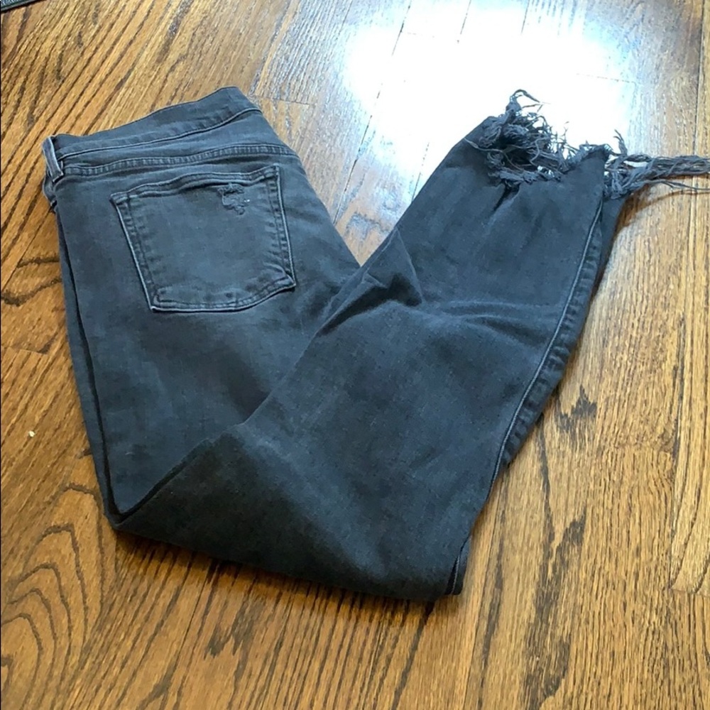 3x1 Distressed jeans